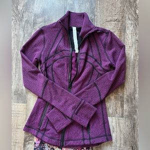 LuLulemon Define Jacket size 2 in Magenta